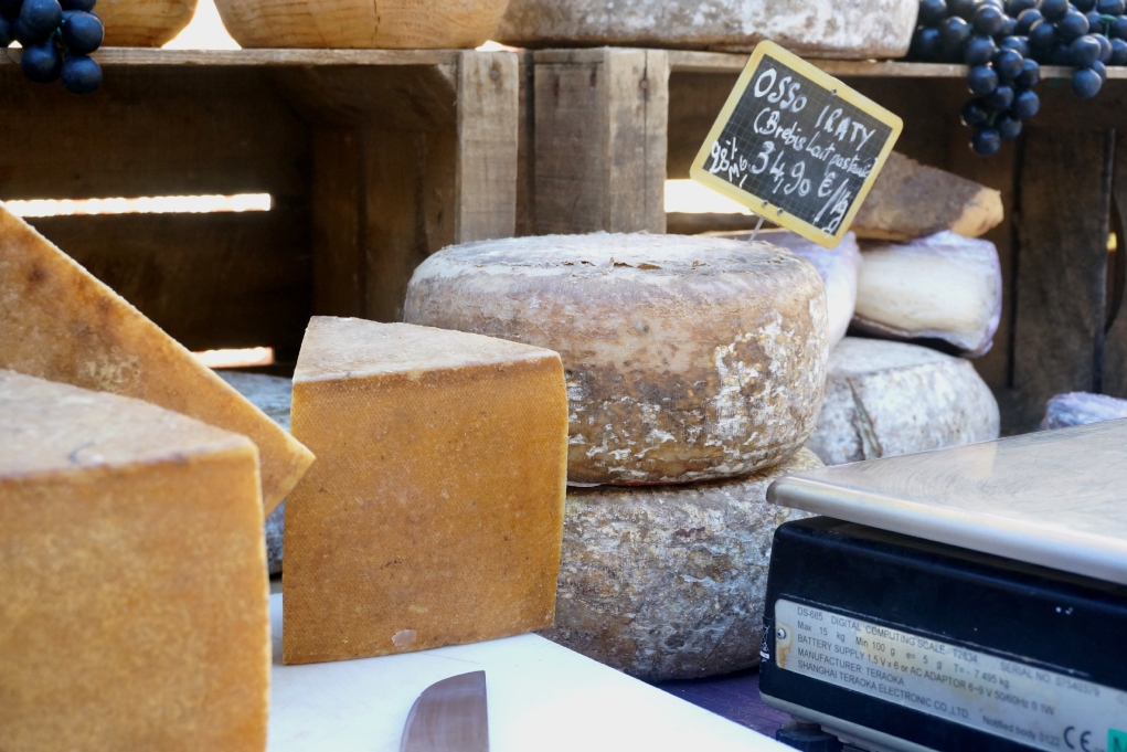 ¿Cómo saber si un queso es artesano?